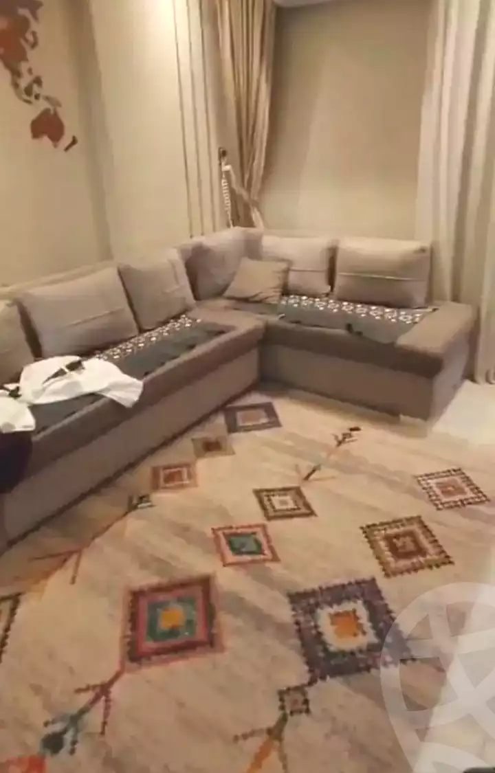 https://aqarmap.com.eg/ar/listing/7331316-for-sale-alexandria-el-asafra-shr-45