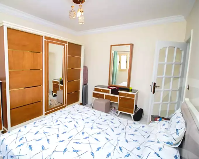 https://aqarmap.com.eg/ar/listing/7331394-for-rent-alexandria-cleopatra