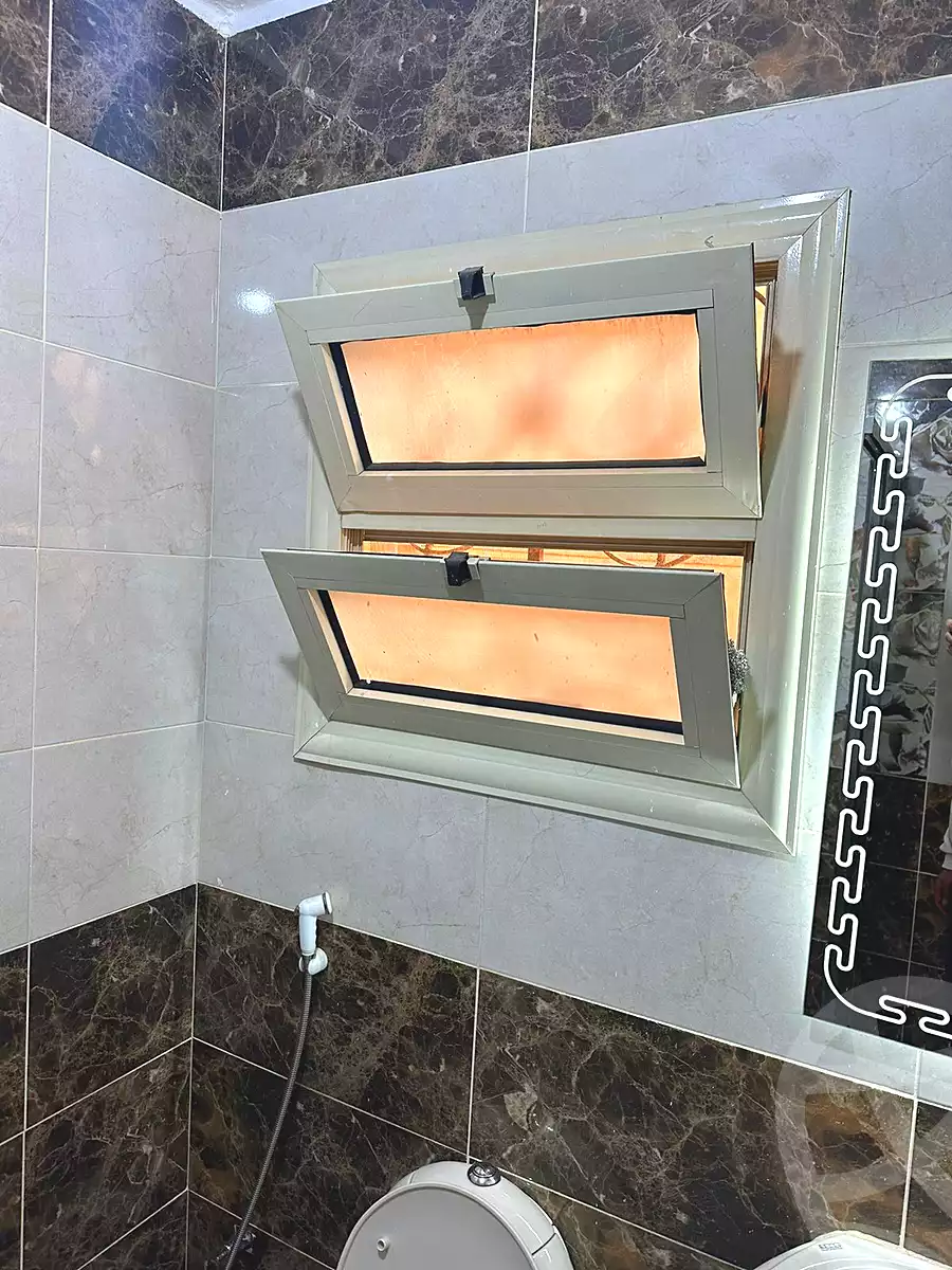 https://aqarmap.com.eg/en/listing/7331614-for-rent-cairo-6th-of-october-compounds-jrdyny-lshms