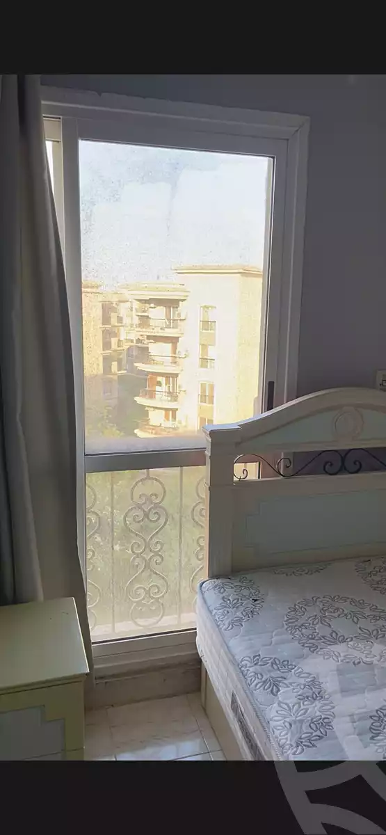 https://aqarmap.com.eg/ar/listing/7331582-for-rent-cairo-new-cairo-lrhb-city-phase-2-amr-ibn-el-aas-st