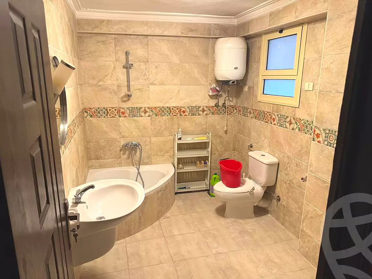 https://aqarmap.com.eg/ar/listing/7331663-for-sale-cairo-el-sheikh-zayed-city-el-hay-elsabeaa