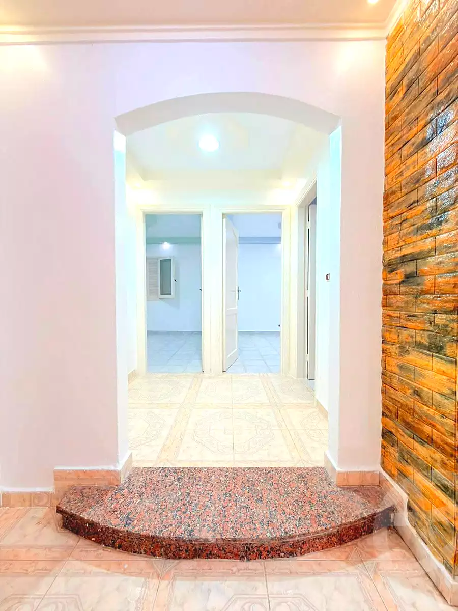 https://aqarmap.com.eg/ar/listing/7331772-for-sale-alexandria-al-agamy