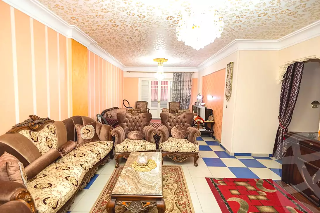 https://aqarmap.com.eg/en/listing/7331839-for-sale-alexandria-camp-cesar-port-said-street