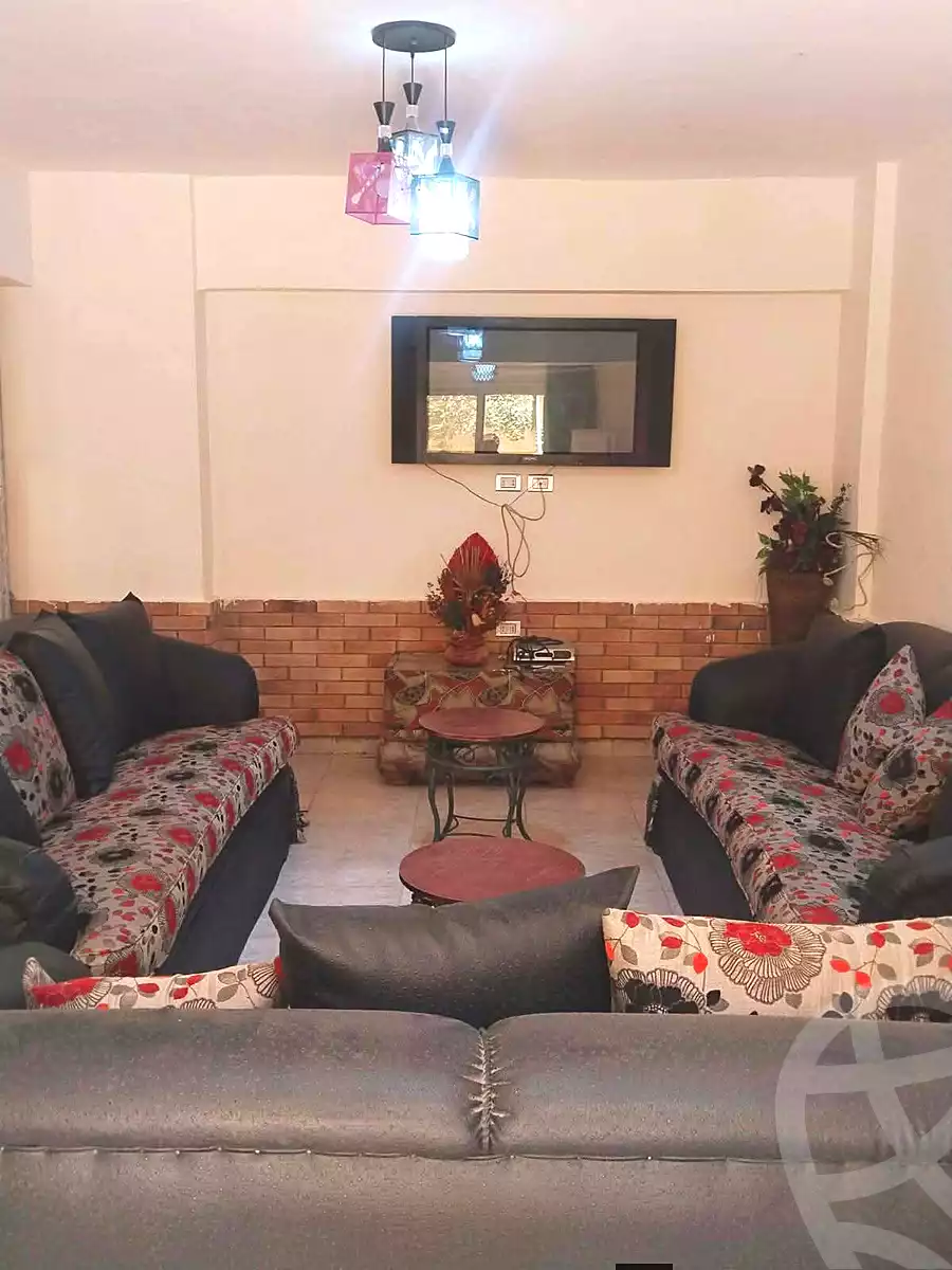 https://aqarmap.com.eg/en/listing/7331979-for-rent-cairo-6th-of-october-el-ahyaa-neighborhood-3rd-al-hay-al-thalith-st