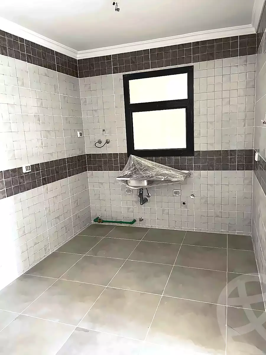 https://aqarmap.com.eg/en/listing/7332067-for-rent-cairo-new-administrative-capital-r7-celia-mntq-l-mrt-1
