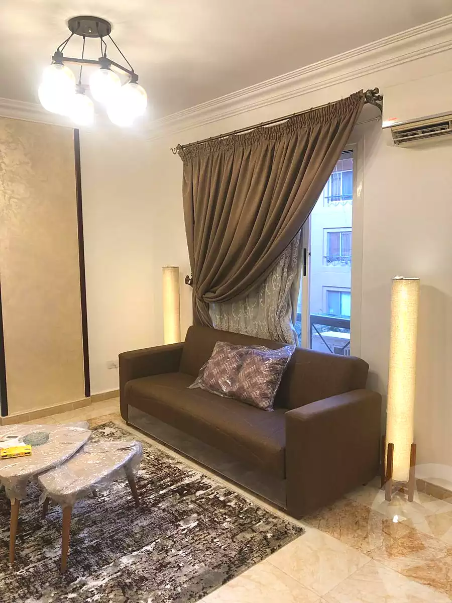 https://aqarmap.com.eg/en/listing/7332266-for-rent-cairo-new-cairo-lrhb-city-phase-1-ahmed-rami-st