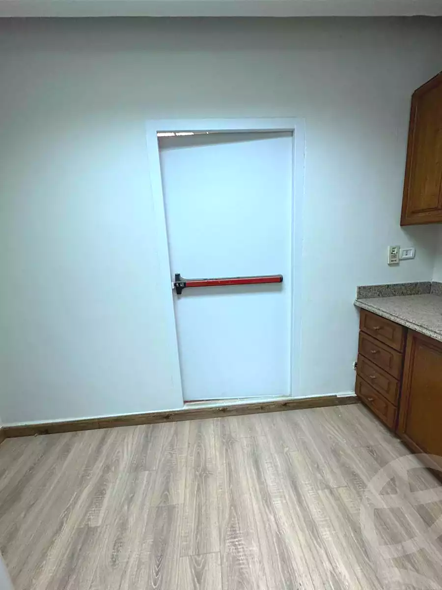 https://aqarmap.com.eg/ar/listing/7332323-for-rent-cairo-el-maadi-degla-street-206