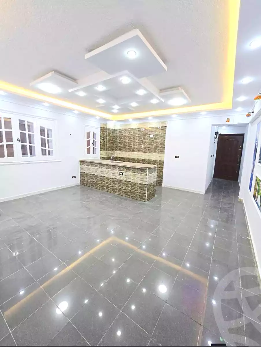 https://aqarmap.com.eg/ar/listing/7332355-for-sale-alexandria-al-agamy-shataa-el-nakheel