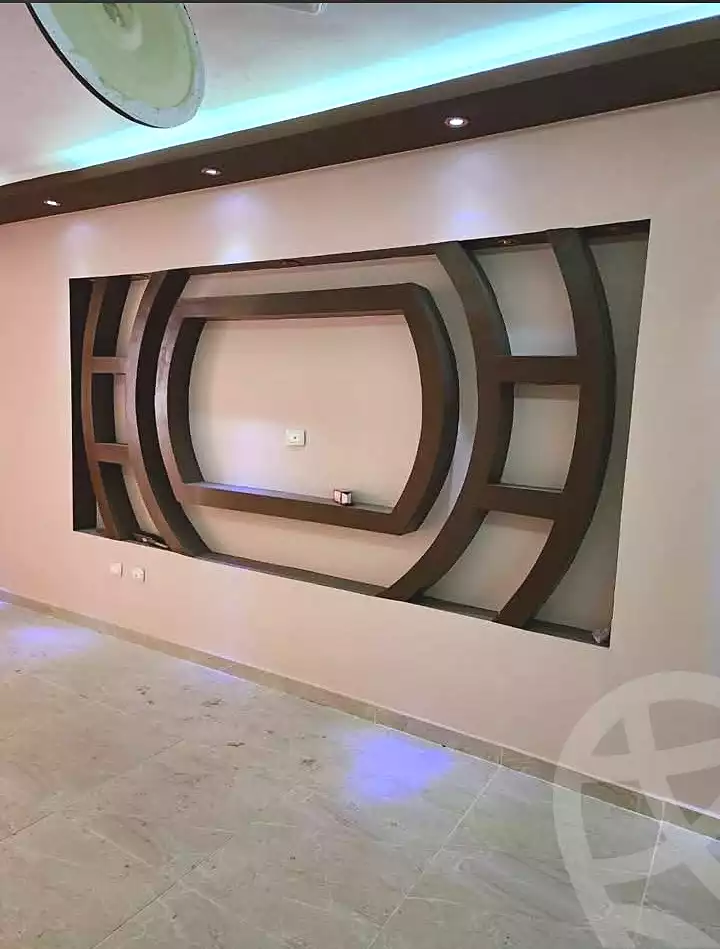 https://aqarmap.com.eg/ar/listing/7332581-for-sale-alexandria-new-miami-el-quds-school-st