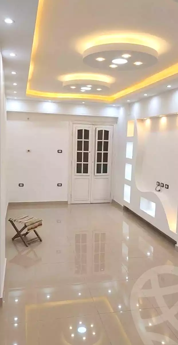 https://aqarmap.com.eg/en/listing/7332614-for-sale-alexandria-new-miami-eskot