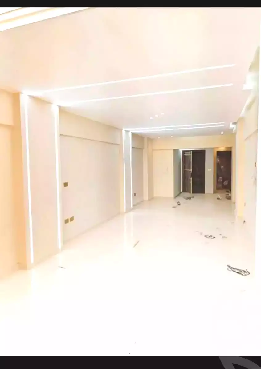 https://aqarmap.com.eg/ar/listing/7332744-for-rent-alexandria-lsywf-gamila-city-compound