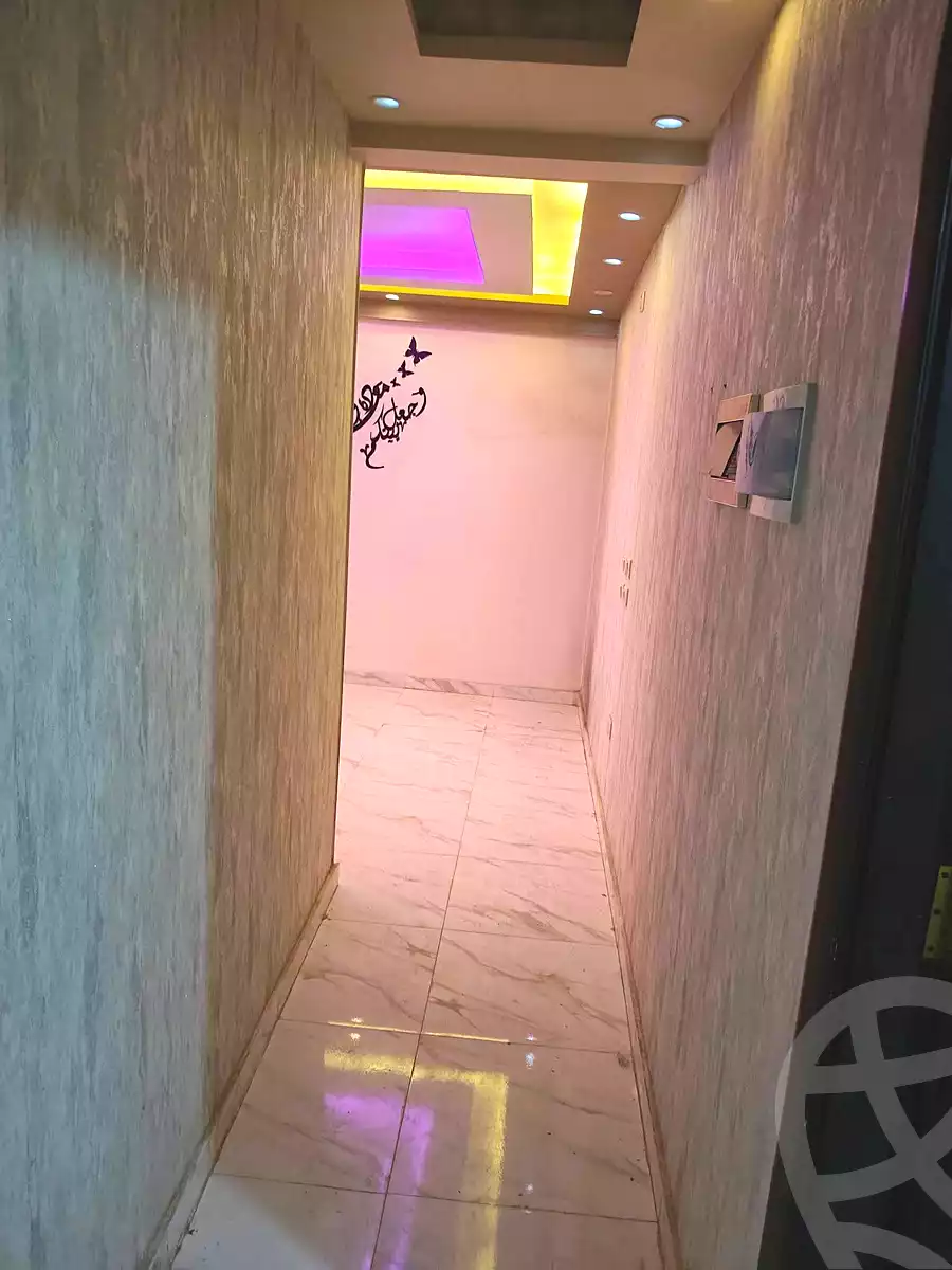 https://aqarmap.com.eg/ar/listing/7332776-for-sale-cairo-helwan-hadayek-helwan-nile-corniche-st