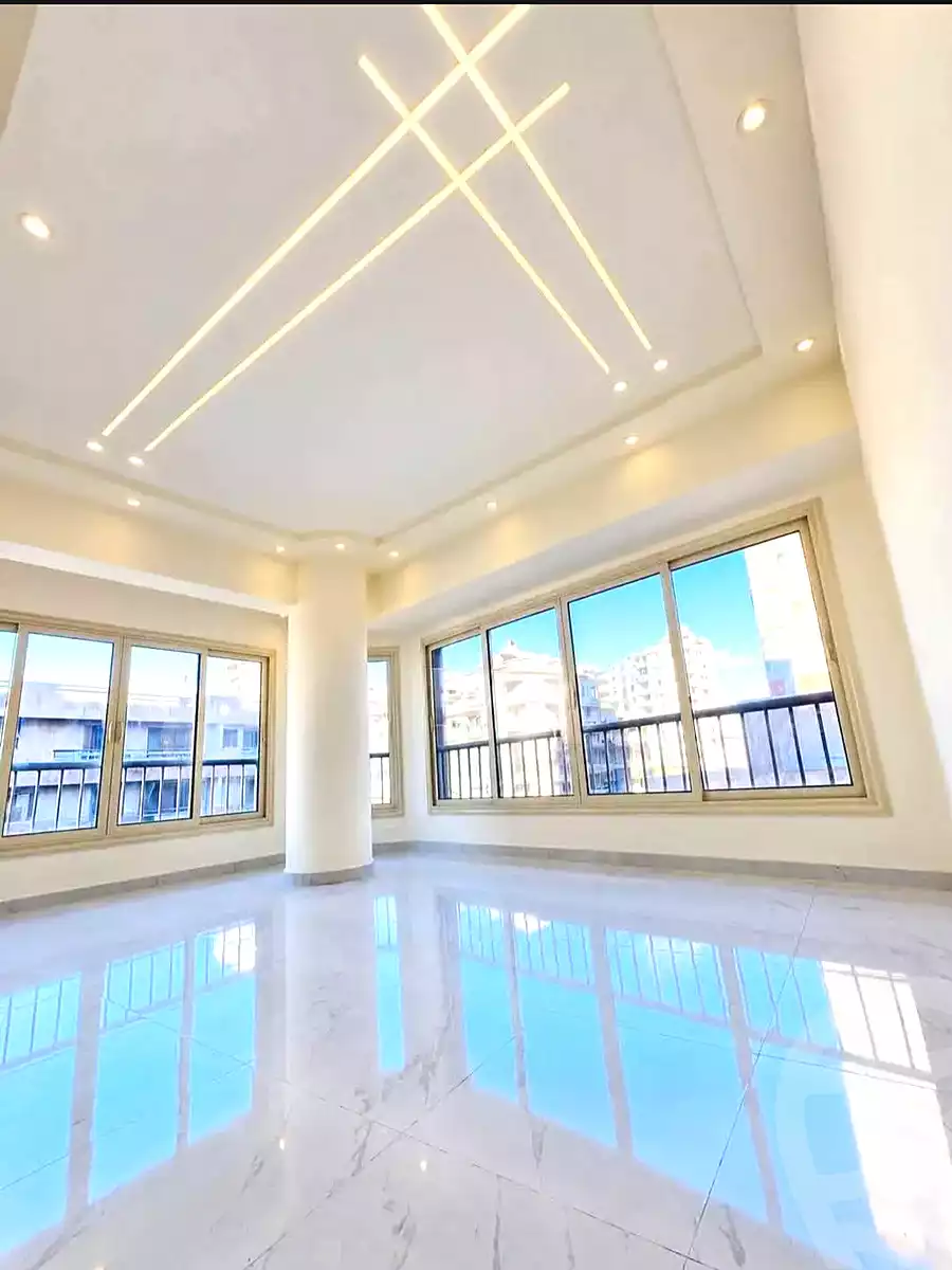 https://aqarmap.com.eg/en/listing/7331330-for-sale-alexandria-al-agamy-lbytsh