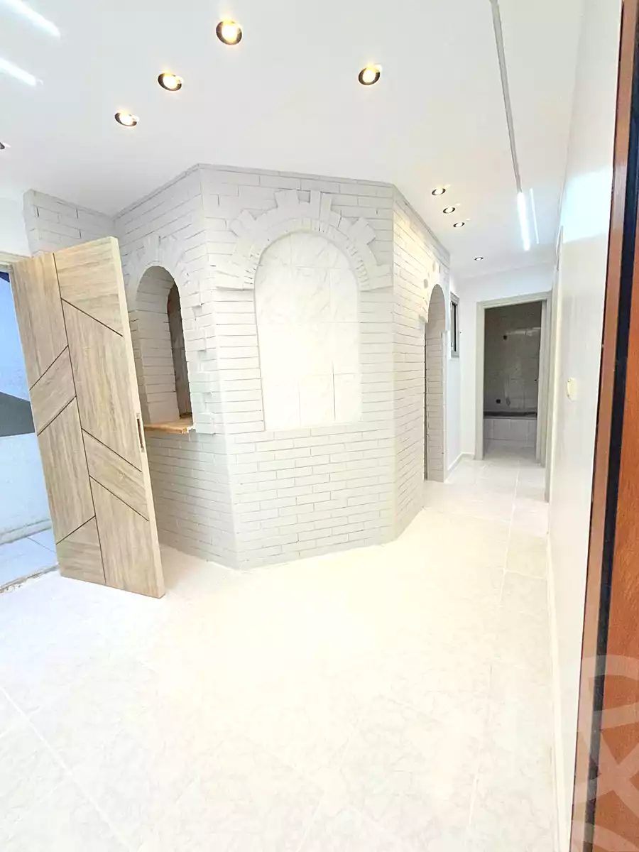 https://aqarmap.com.eg/en/listing/7332863-for-sale-alexandria-al-agamy-shataa-el-nakheel