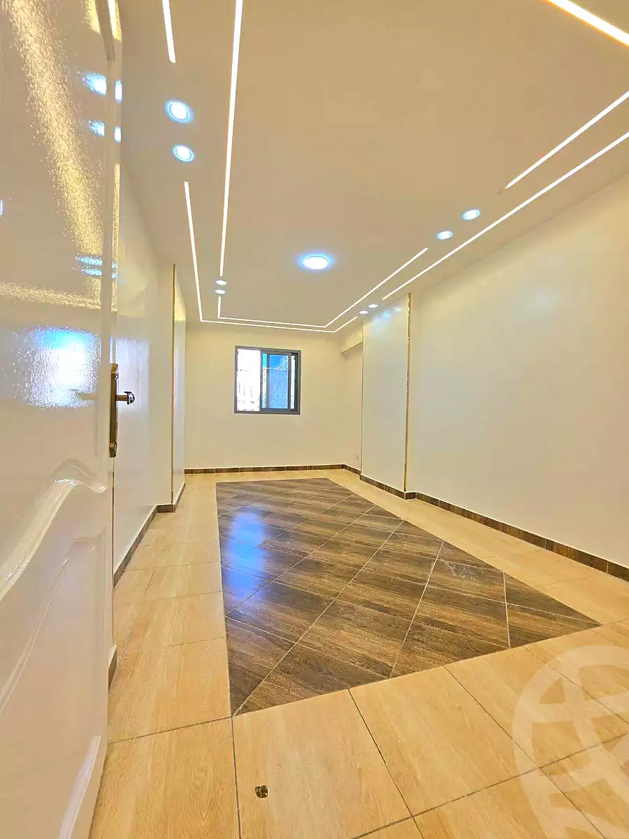 https://aqarmap.com.eg/ar/listing/7332904-for-sale-alexandria-sydy-bshr-sydy-bshr-bhry-gamal-abd-el-nasir-st