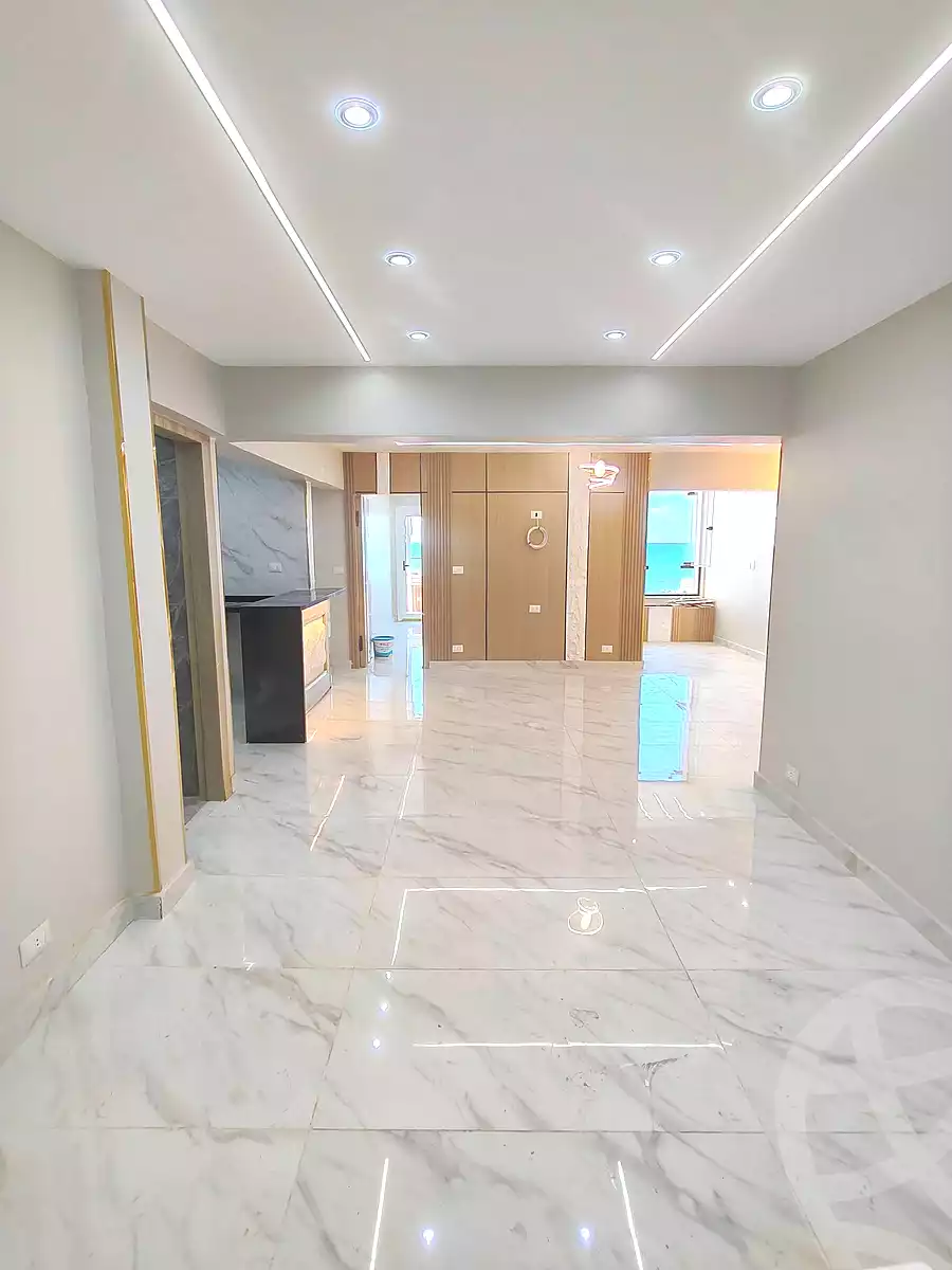 https://aqarmap.com.eg/ar/listing/7332912-for-sale-alexandria-sydy-bshr-sydy-bshr-bhry