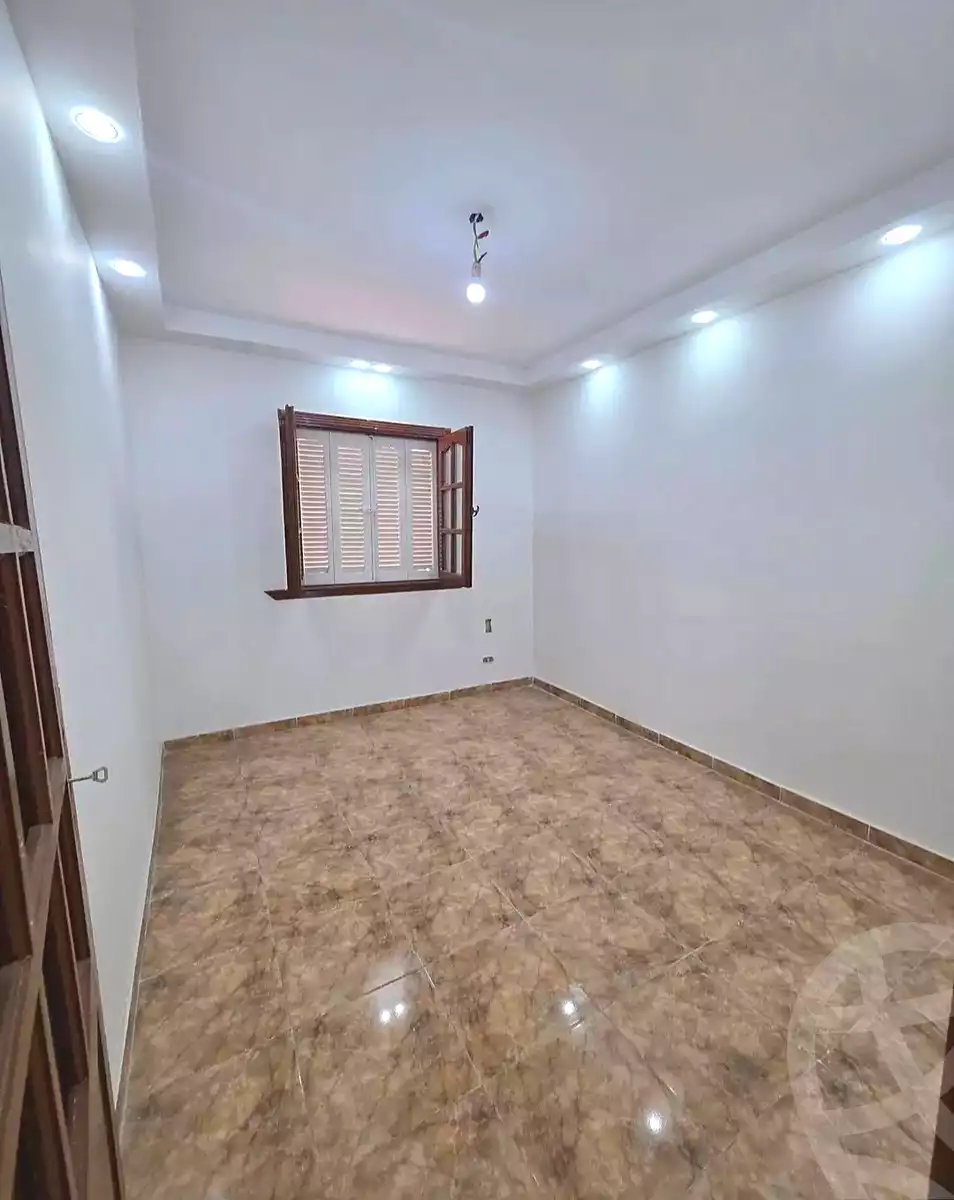 https://aqarmap.com.eg/ar/listing/7332939-for-sale-alexandria-sydy-bshr-sydy-bshr-bhry