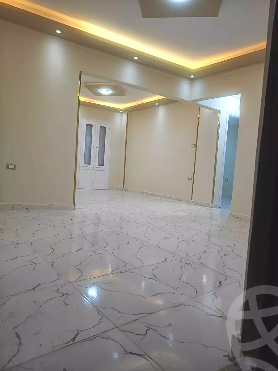 https://aqarmap.com.eg/ar/listing/7332940-for-sale-alexandria-al-agamy-el-hanouvel
