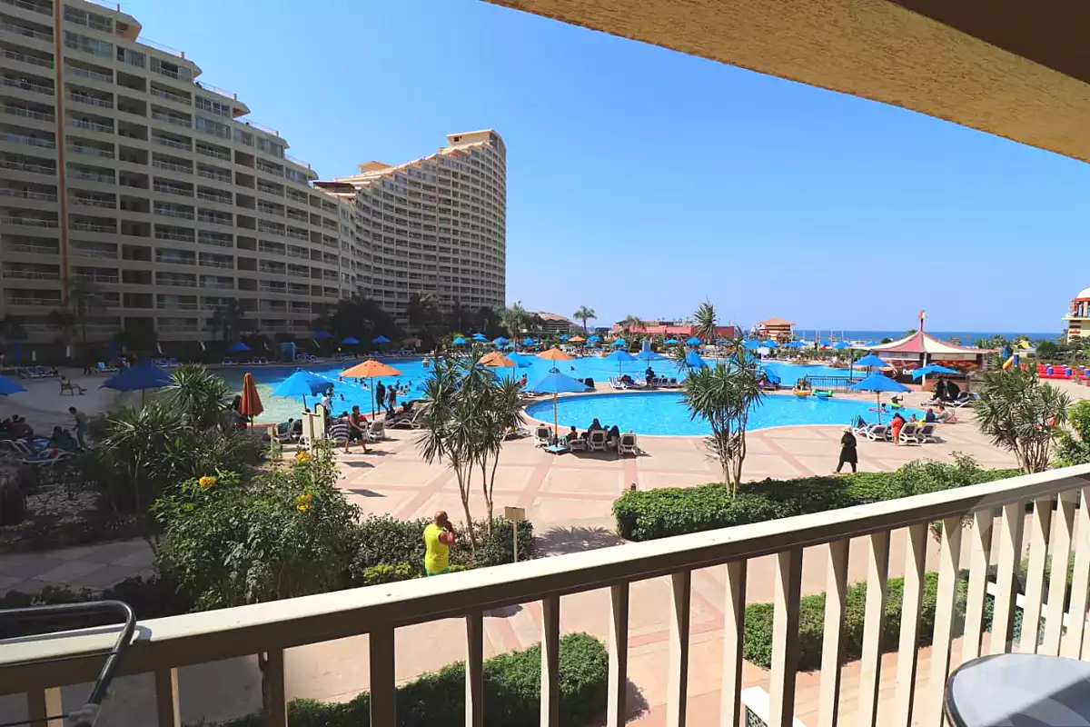 https://aqarmap.com.eg/ar/listing/7333084-for-sale-ain-elsokhna-tryq-l-yn-lskhn-lz-frn