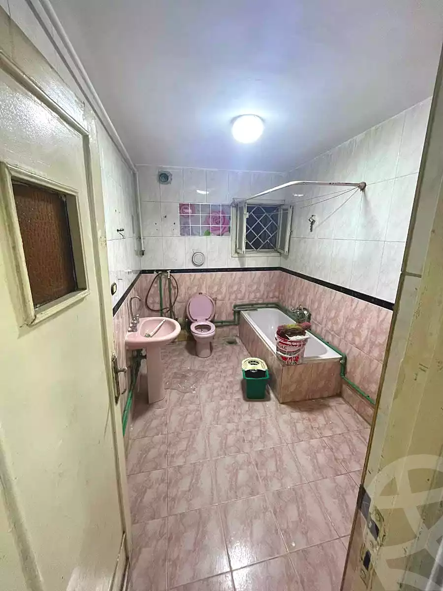 https://aqarmap.com.eg/ar/listing/7330799-for-rent-cairo-ain-shams-jsr-lswys