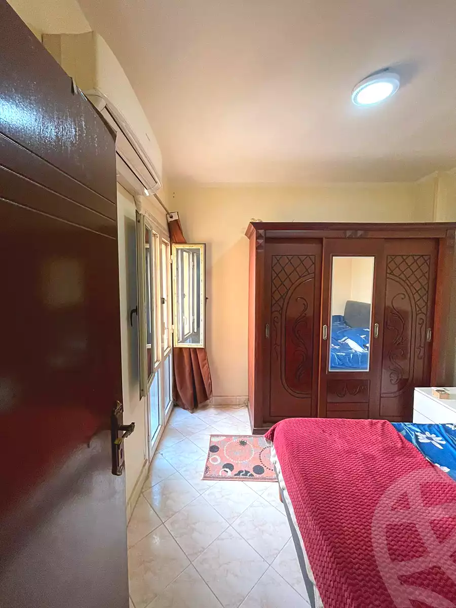 https://aqarmap.com.eg/ar/listing/7333280-for-rent-cairo-6th-of-october-hadaeq-october-compounds-town-view