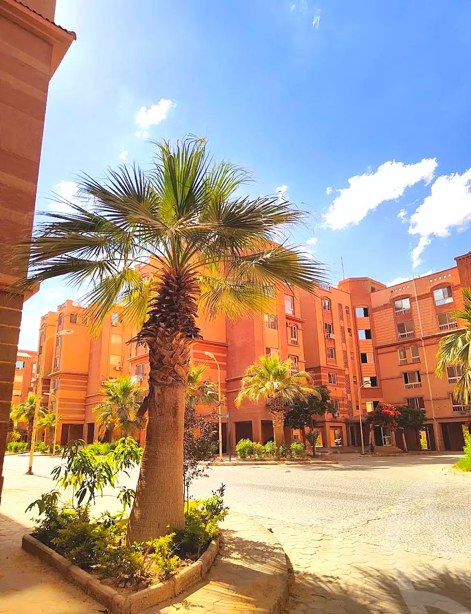https://aqarmap.com.eg/ar/listing/7333293-for-rent-cairo-6th-of-october-hadaeq-october-compounds-lotus-compound