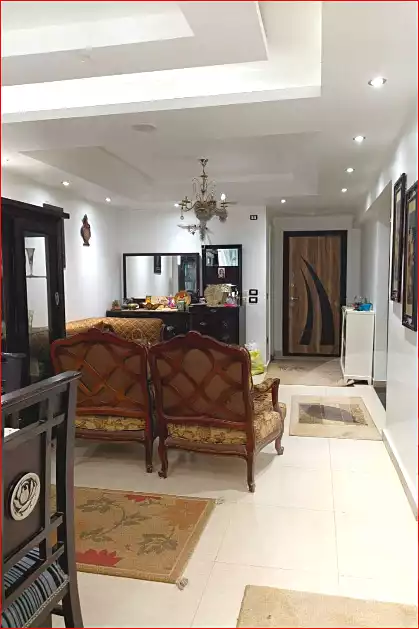 https://aqarmap.com.eg/en/listing/7333414-for-sale-cairo-helwan-helwan-el-sharkeya-khesro-basha-st