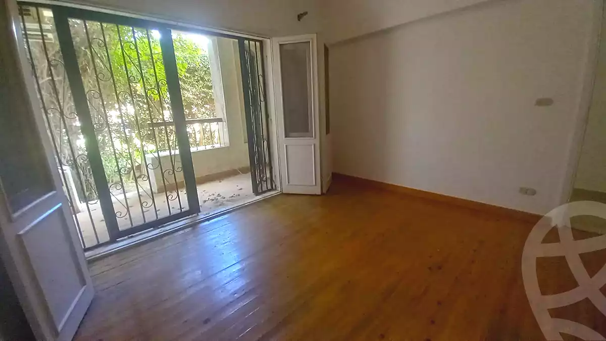 https://aqarmap.com.eg/en/listing/7333432-for-sale-cairo-el-sheikh-zayed-city-compounds-beverly-hills