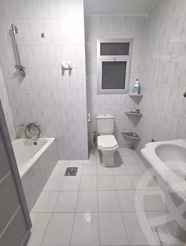 https://aqarmap.com.eg/ar/listing/7333508-for-sale-alexandria-al-agamy-shataa-el-nakheel-street-4