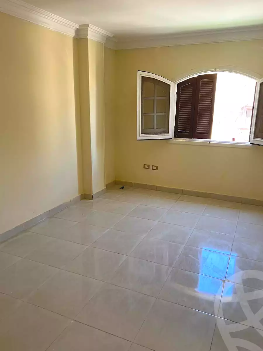 https://aqarmap.com.eg/ar/listing/7333579-for-rent-cairo-new-cairo-el-ahyaa-fourth-neighborhood-street-6