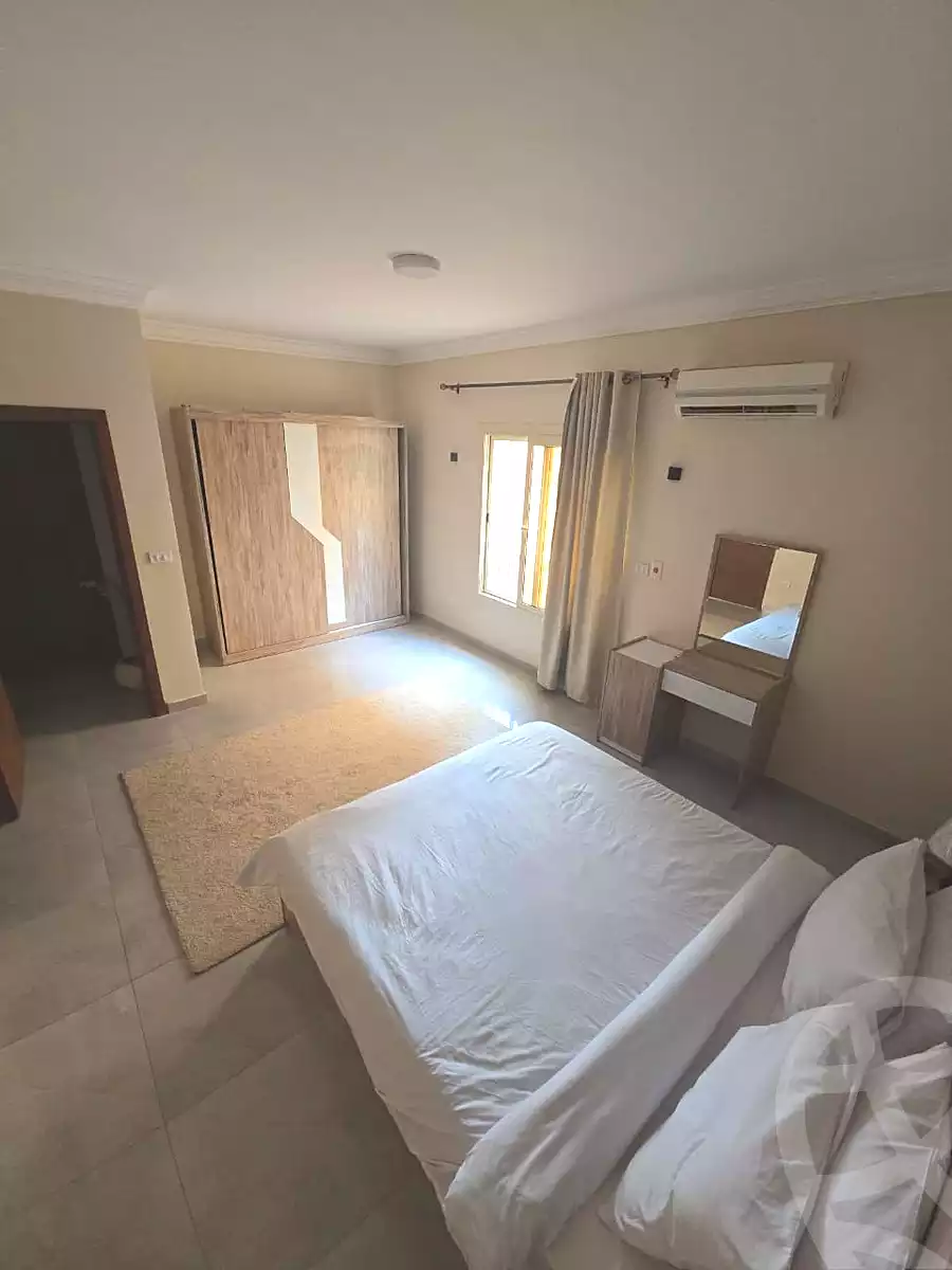 https://aqarmap.com.eg/en/listing/7333557-for-sale-cairo-el-sheikh-zayed-city-el-hay-elsabeaa-lhy-lsb
