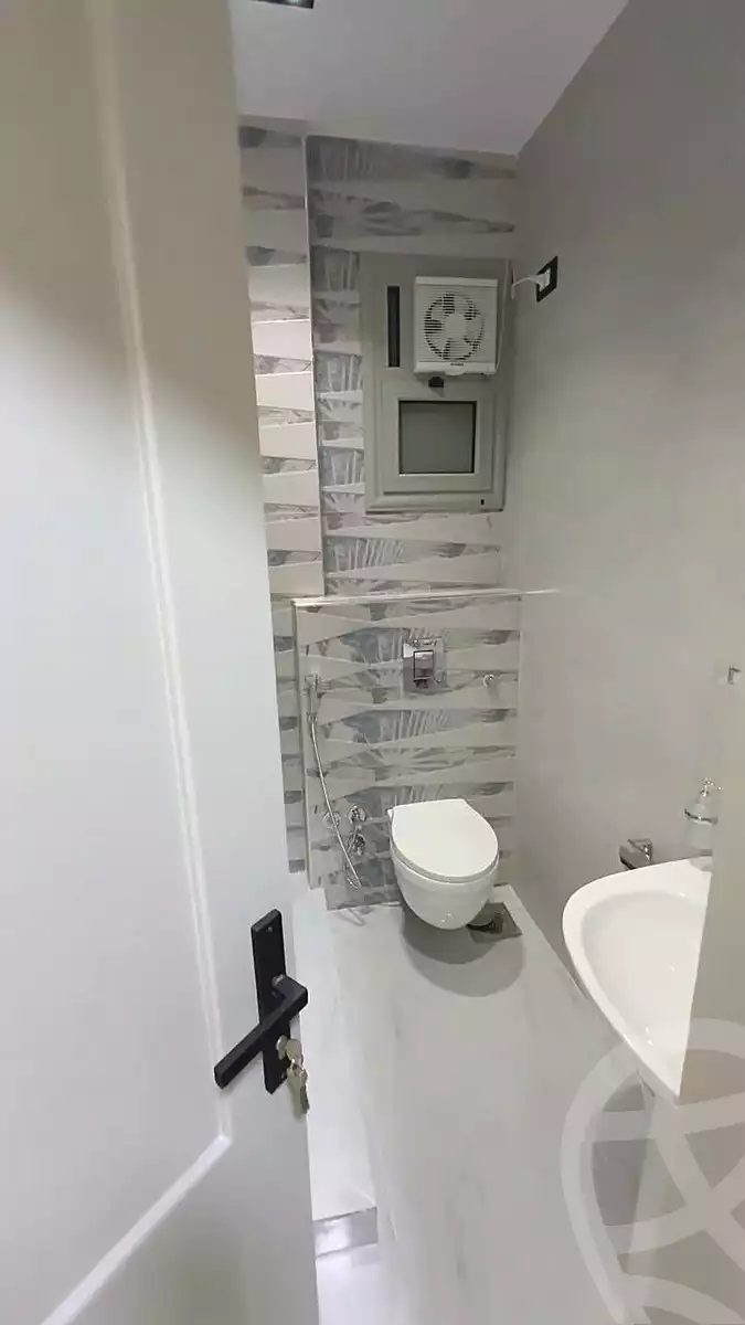 https://aqarmap.com.eg/ar/listing/7333757-for-rent-cairo-new-cairo-compounds-kattameya-gardens