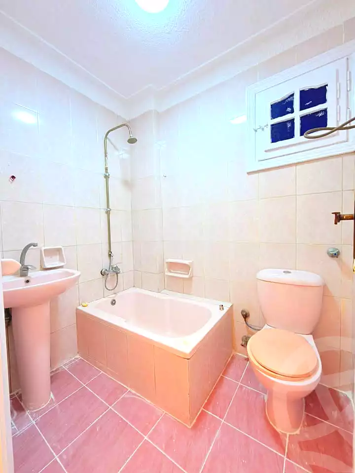 https://aqarmap.com.eg/en/listing/7333896-for-sale-alexandria-al-agamy-shataa-el-nakheel