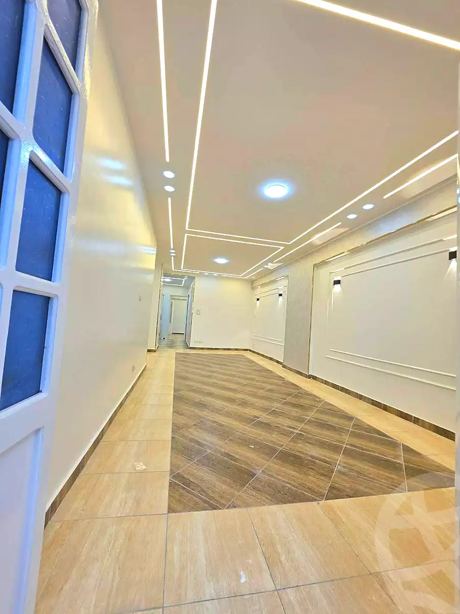 https://aqarmap.com.eg/ar/listing/7334005-for-sale-alexandria-sydy-bshr-sydy-bshr-bhry
