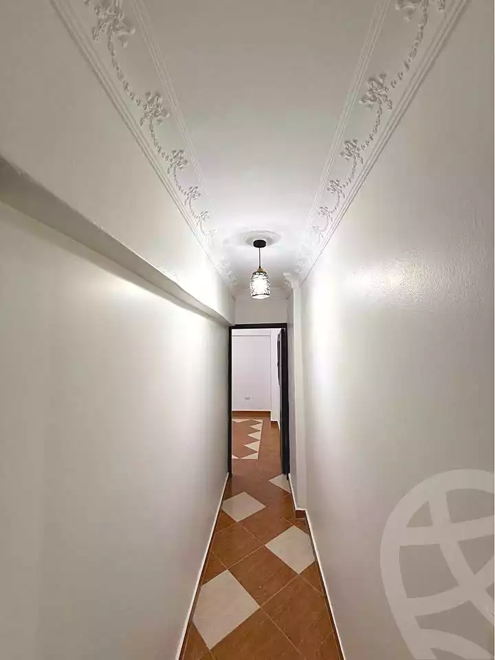 https://aqarmap.com.eg/ar/listing/7334035-for-sale-alexandria-el-asafra-l-sfr-bhry