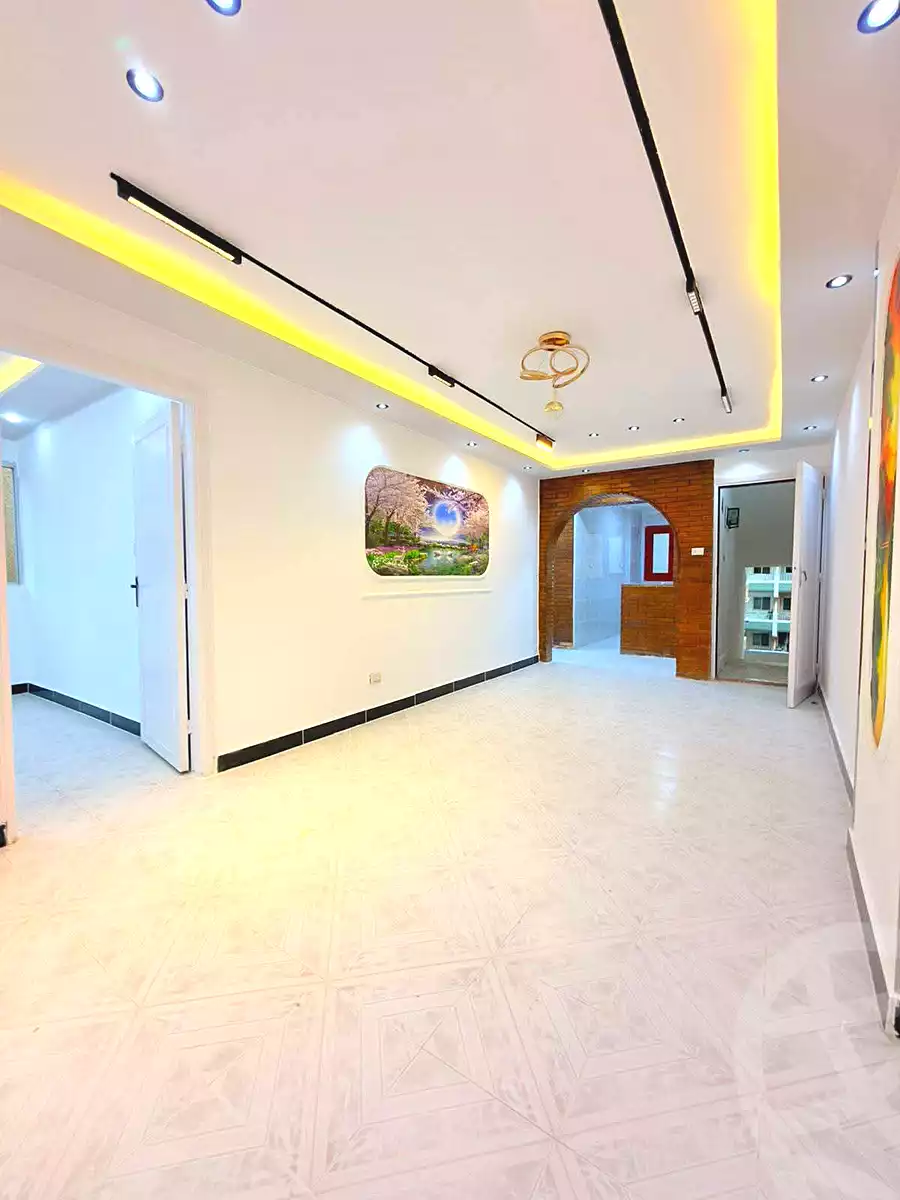 https://aqarmap.com.eg/ar/listing/7334191-for-sale-alexandria-al-agamy-shataa-el-nakheel