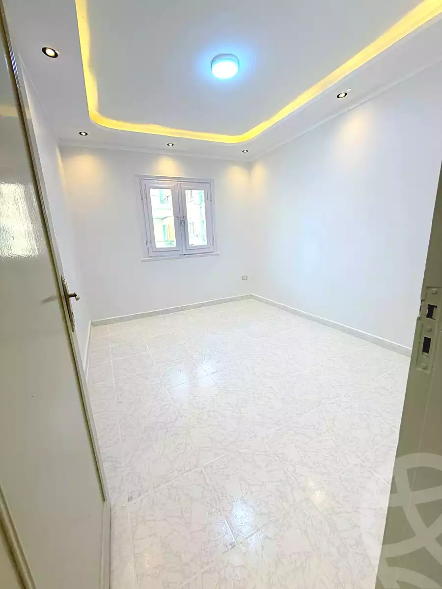 https://aqarmap.com.eg/en/listing/7334252-for-sale-alexandria-al-agamy-shataa-el-nakheel