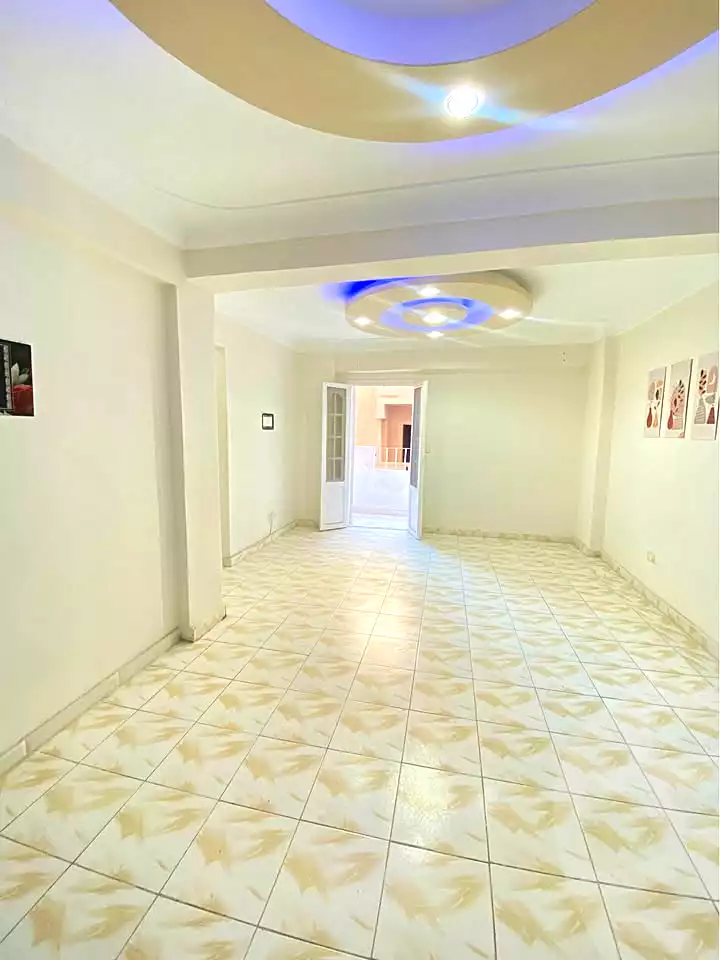 https://aqarmap.com.eg/ar/listing/7334357-for-rent-alexandria-al-agamy-lbytsh-ibrahim-othman-st