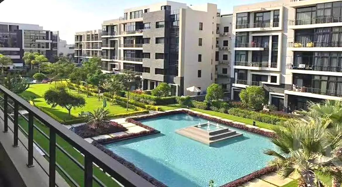https://aqarmap.com.eg/en/listing/7334395-for-sale-cairo-new-cairo-compounds-the-view-waterway