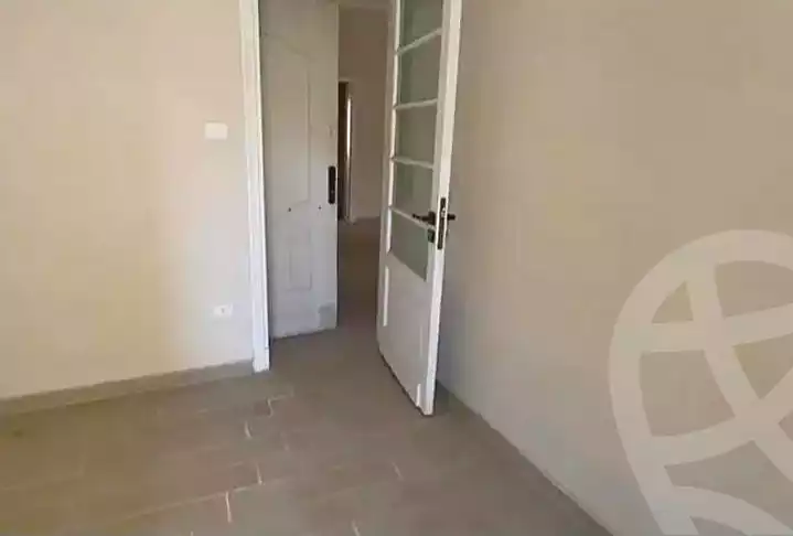 https://aqarmap.com.eg/ar/listing/7334445-for-rent-alexandria-zezenia