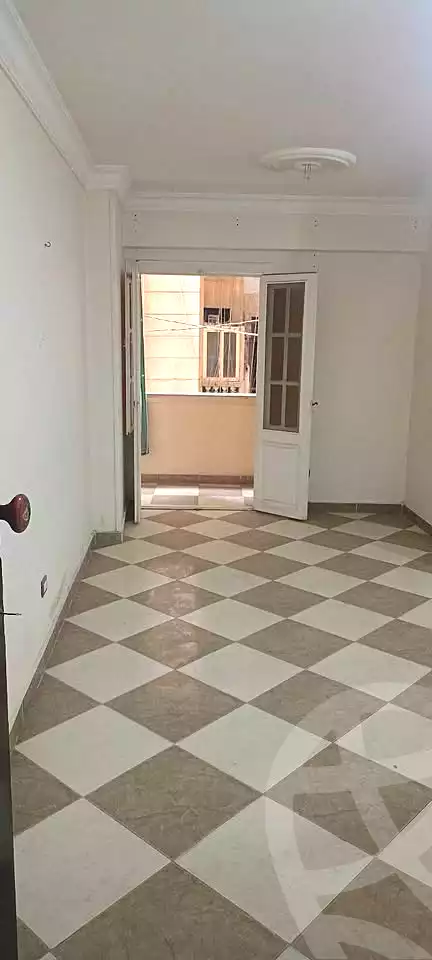 https://aqarmap.com.eg/ar/listing/7334477-for-sale-alexandria-sydy-bshr-sydy-bshr-bhry-gamal-abd-el-nasir-st