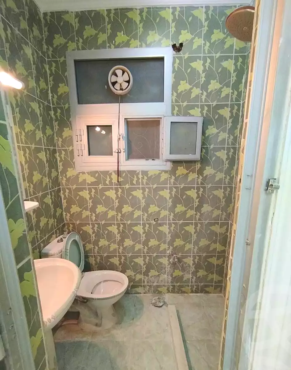 https://aqarmap.com.eg/en/listing/7334529-for-sale-alexandria-lsywf-el-falki