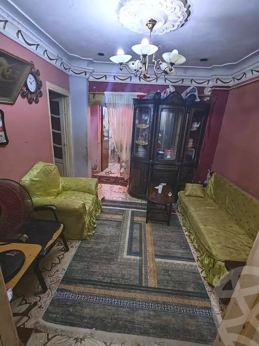https://aqarmap.com.eg/en/listing/7334605-for-sale-alexandria-al-agamy-el-hanouvel-radwan-st