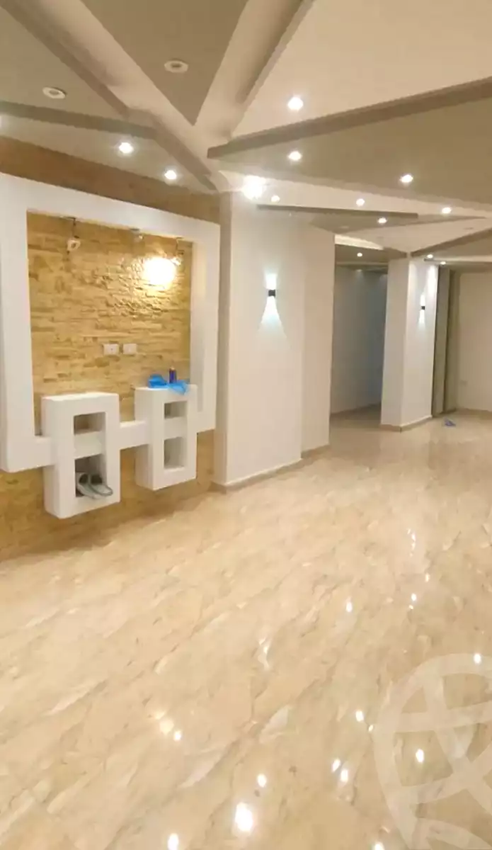 https://aqarmap.com.eg/en/listing/7334630-for-sale-alexandria-al-agamy-lbytsh-bianchiii-el-arbaeen-st