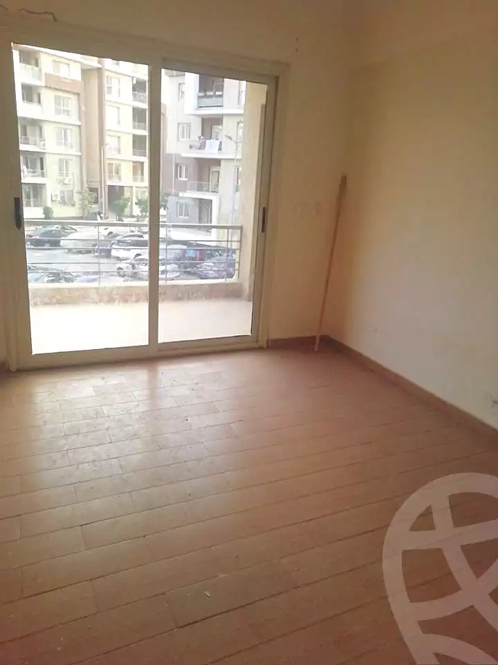 https://aqarmap.com.eg/en/listing/7334742-for-sale-cairo-new-cairo-compounds-dar-misr-el-koronfel