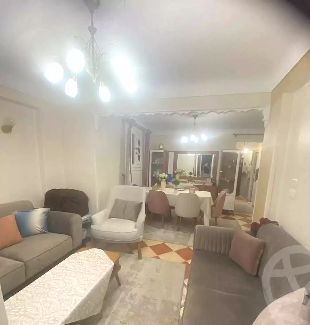 https://aqarmap.com.eg/ar/listing/7334854-for-sale-alexandria-lsywf-el-falki