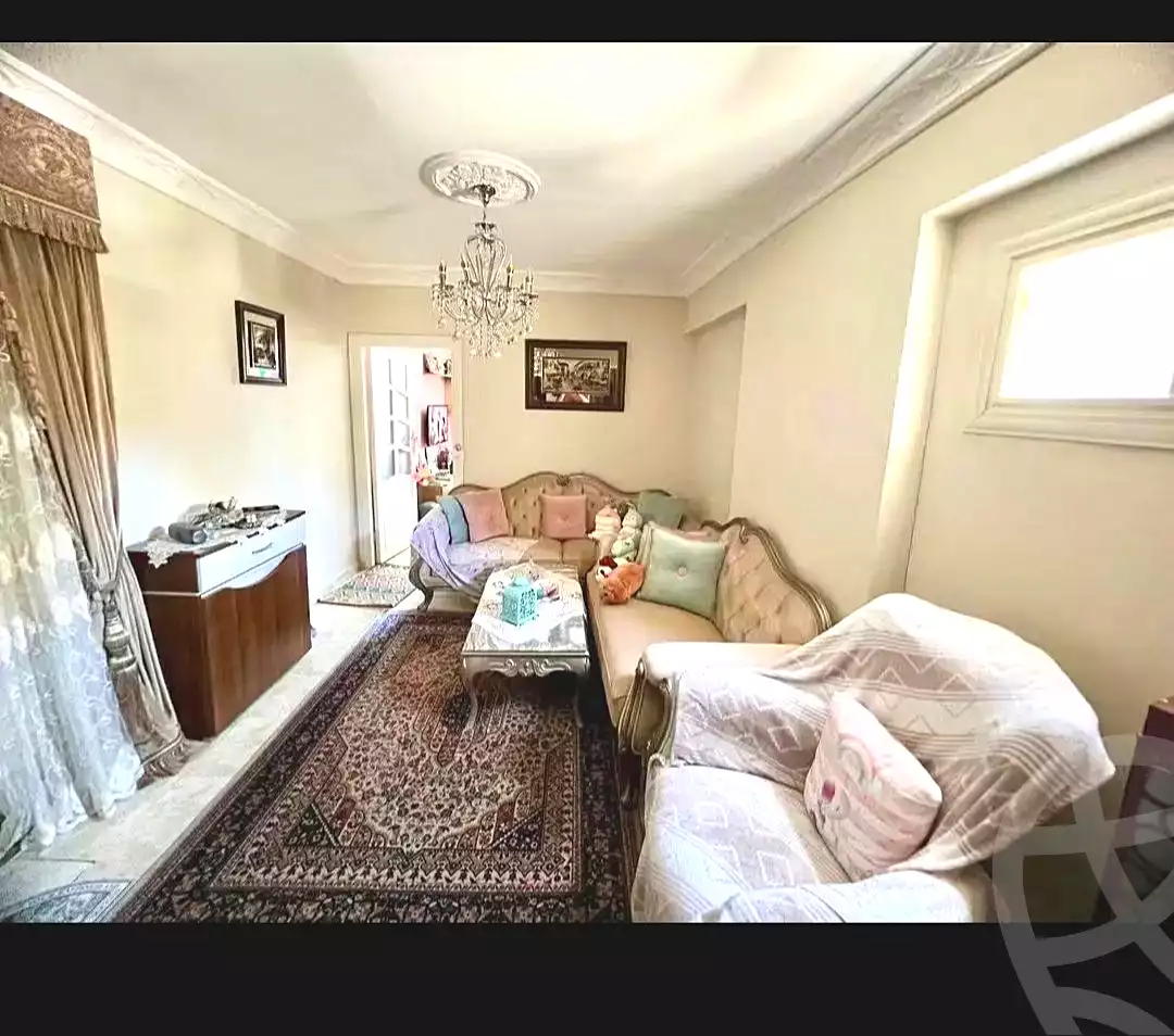https://aqarmap.com.eg/en/listing/7335094-for-sale-alexandria-fyktwry-moustafa-al-shater-st