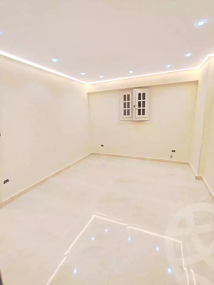 https://aqarmap.com.eg/ar/listing/7335216-for-sale-alexandria-sydy-bshr-sydy-bshr-bhry-gamal-abd-el-nasir-st