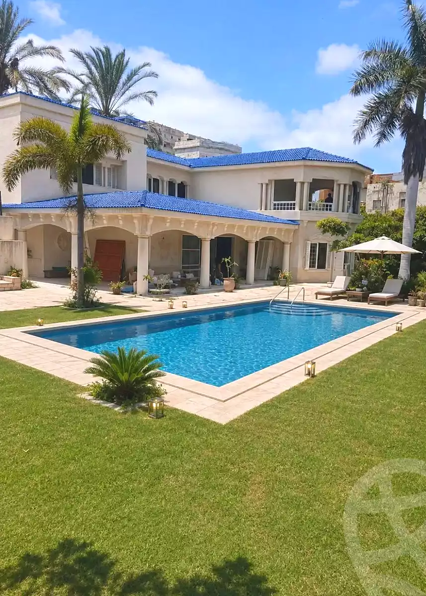https://aqarmap.com.eg/ar/listing/7335423-for-sale-alexandria-al-agamy-lbytsh-el-hanafeya-st