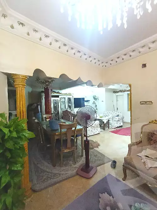 https://aqarmap.com.eg/ar/listing/7234750-for-sale-beheira-damanhour-damanhour-city-al-nadi-st